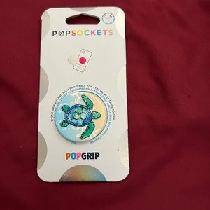 NWT Pop Grip